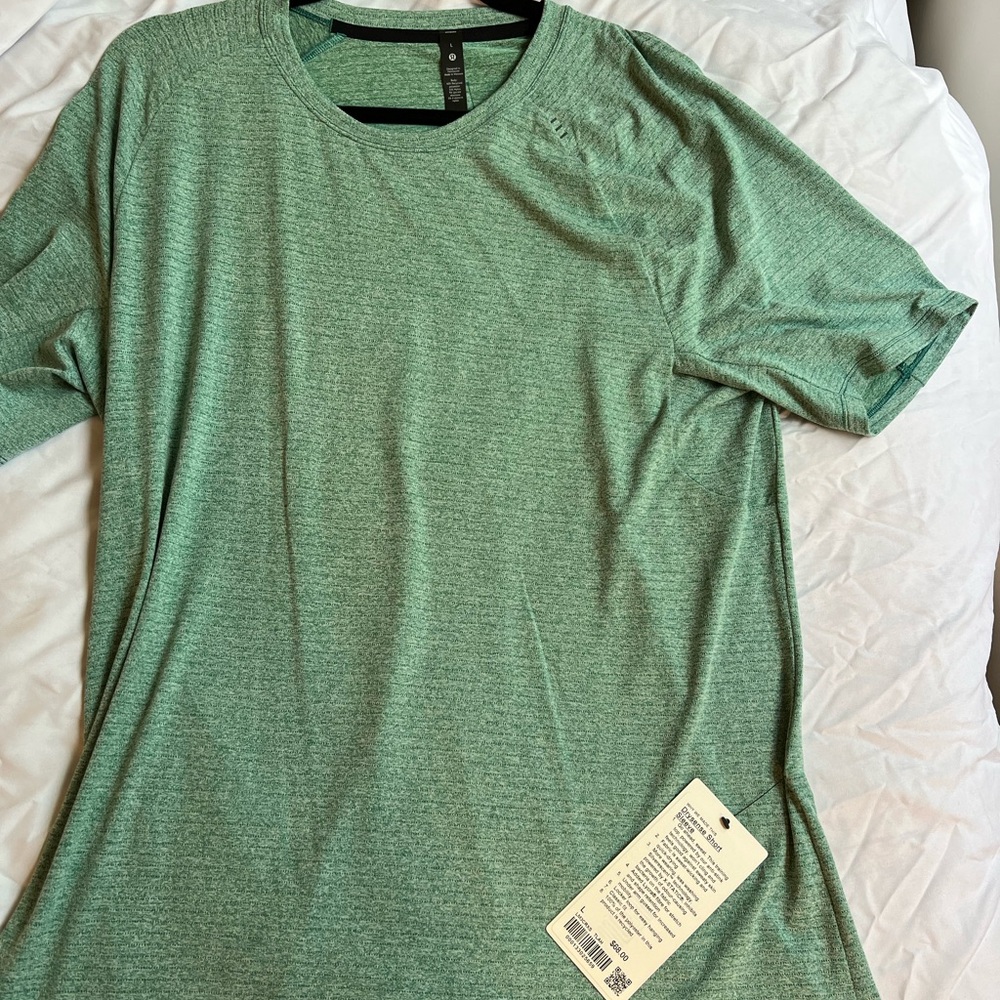Lulu Lemon Men’s Drysense Short Sleeve Shirt